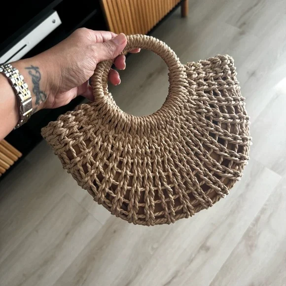 Half Moon 🌙Tan Woven Tote Bag - Picture 5 of 5